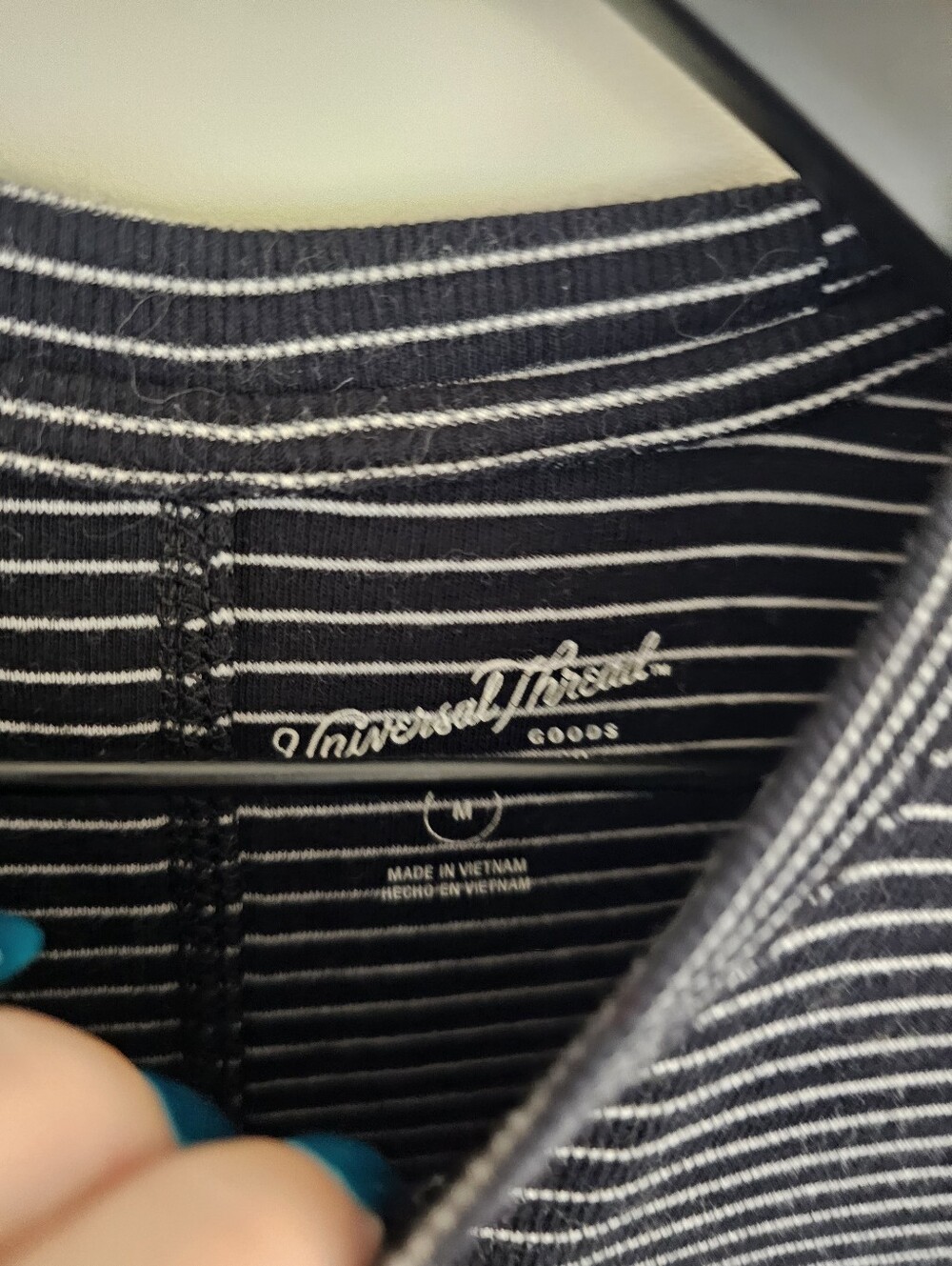 *FINAL PRICE DROP* Universal Thread Black and White Striped Long-Sleeve Crewneck - Picture 2 of 3